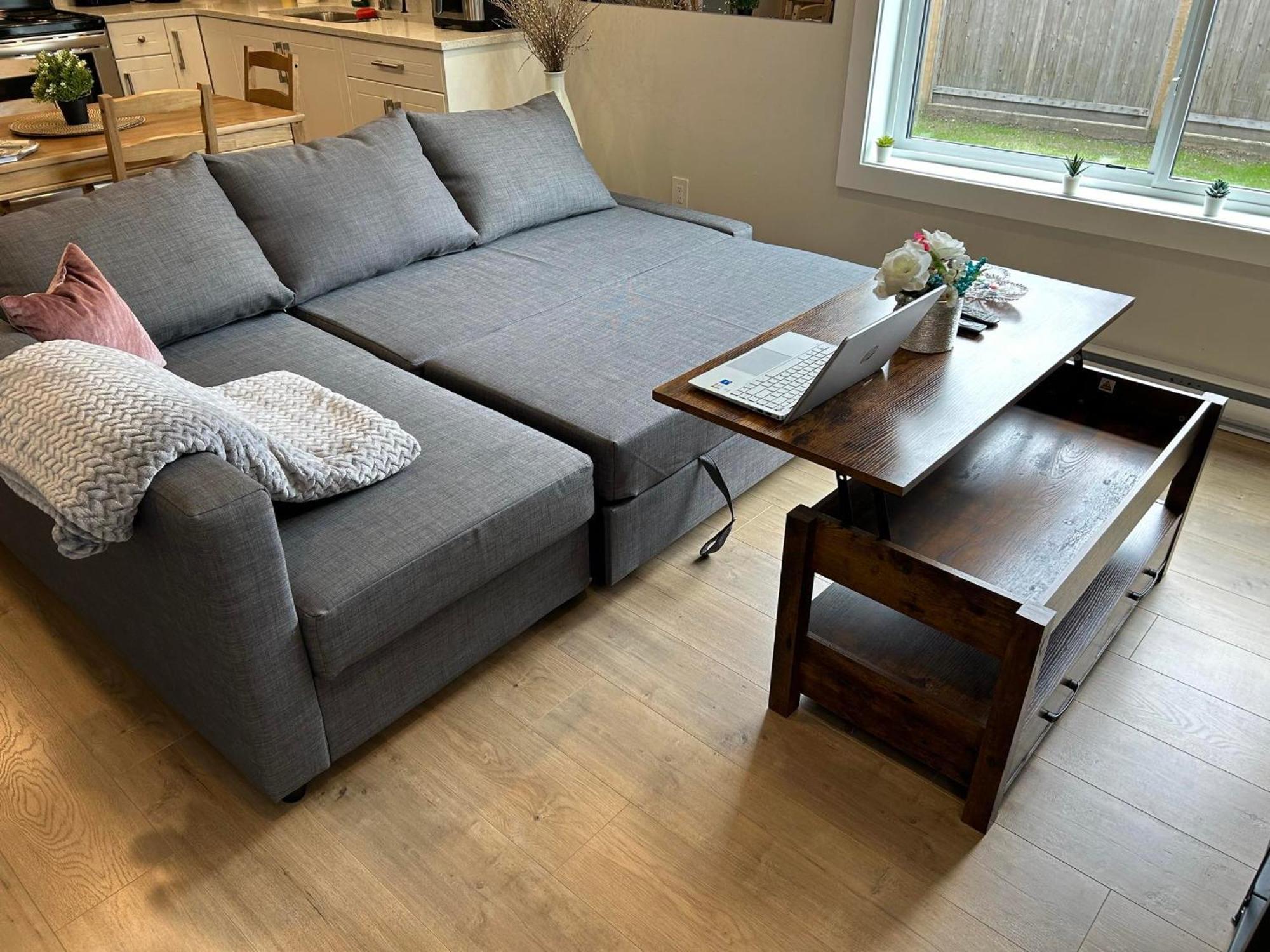 New, Spacious 2 Bedrooms In Downtown With Free Parking! Maple Ridge Экстерьер фото